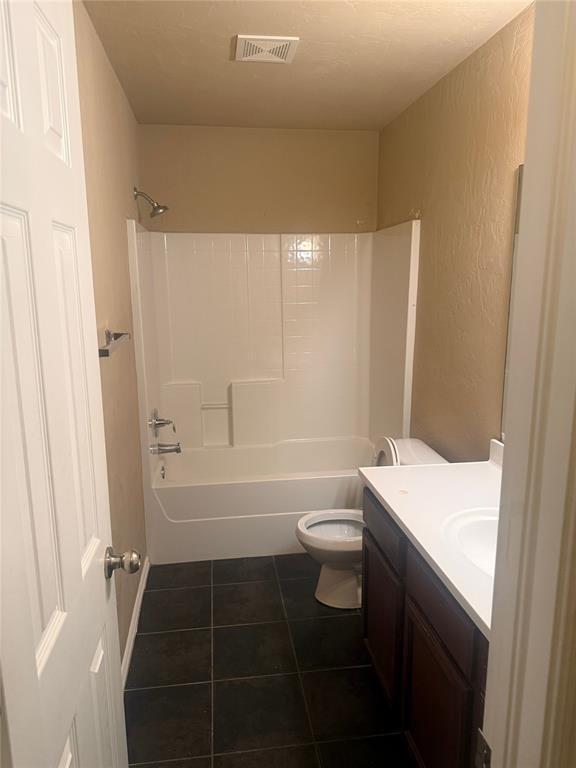 Building Photo - 1020 Norway Ave