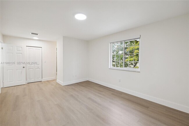 Building Photo - 15131 SW 58th St