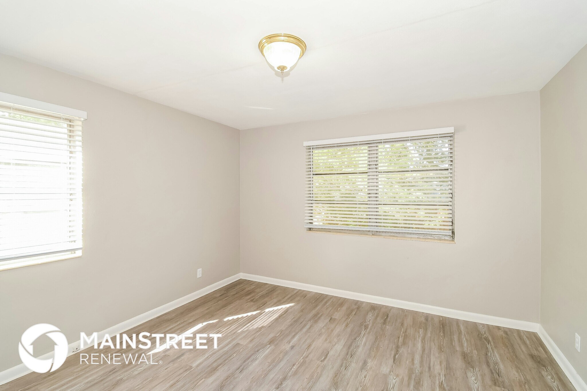 Building Photo - 6238 Green Pine Ln