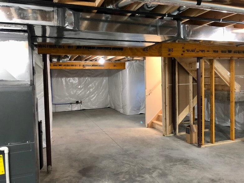 Building Photo - 132 Lapp Rd
