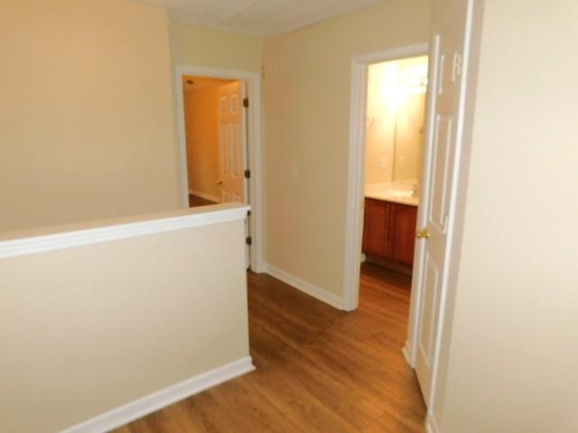 Building Photo - 2088 Manhattan Pkwy
