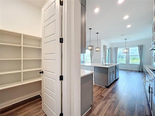Building Photo - 7398 Alpine Butterfly Ln