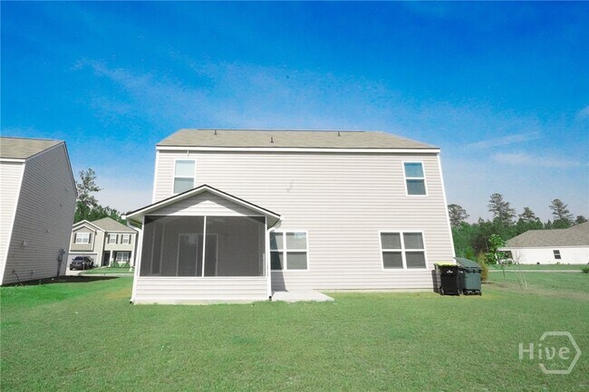 Building Photo - 103 Skylark Rd