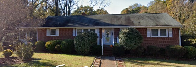 Building Photo - 101 W Roosevelt St