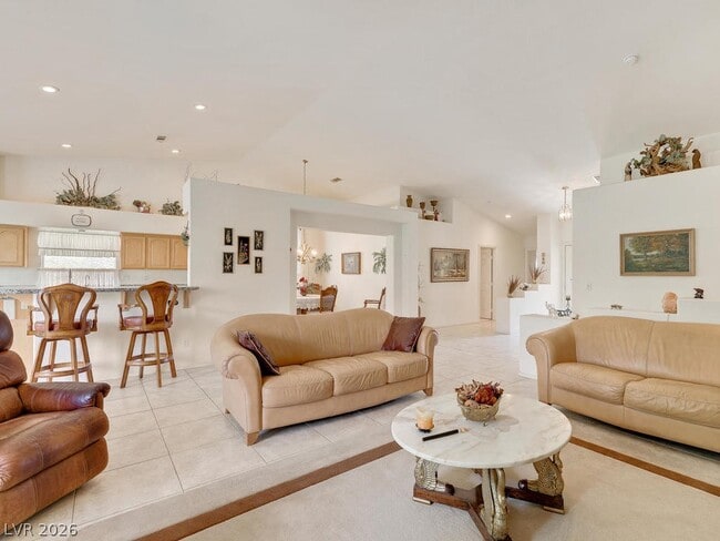 Building Photo - 3064 Emerald Wind St