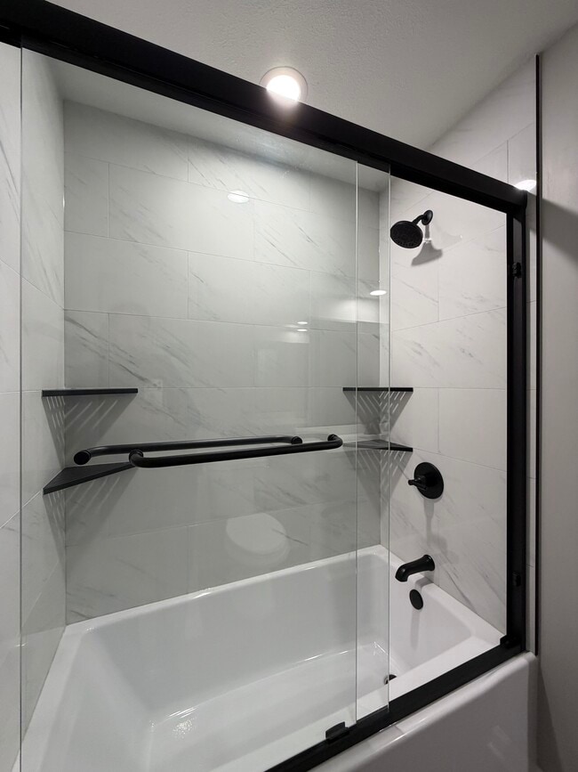 Building Photo - 11631 Garnett St