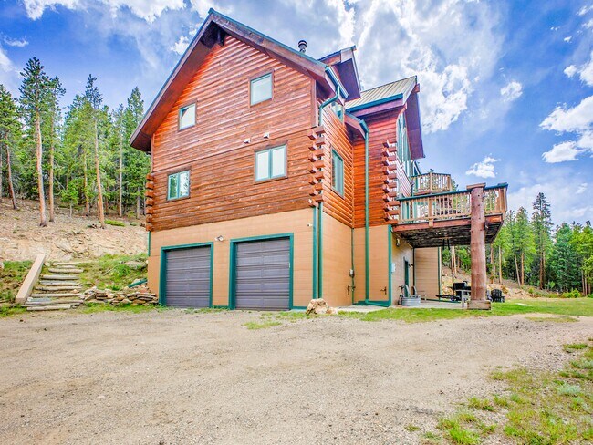Building Photo - 785 Warren Gulch Rd