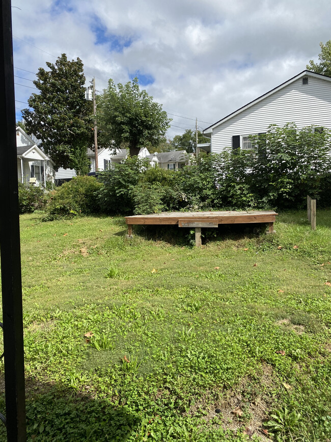 Backyard - 234 Tates Creek Ave