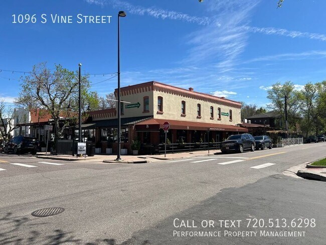 Building Photo - 1096 S Vine St