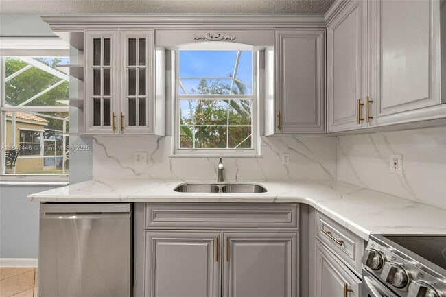 Building Photo - 7835 Rockport Cir