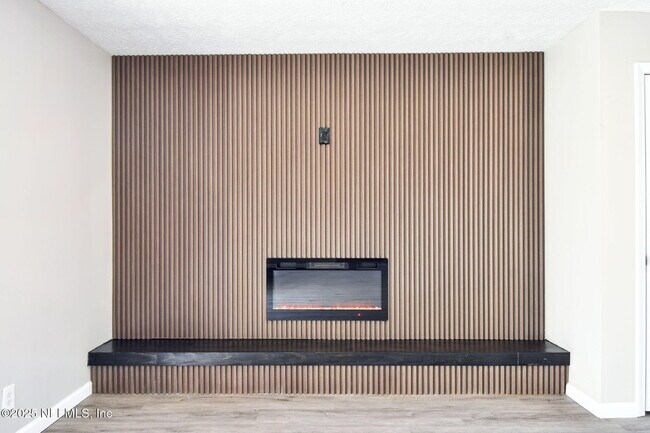 Building Photo - 2793 Greenridge Rd