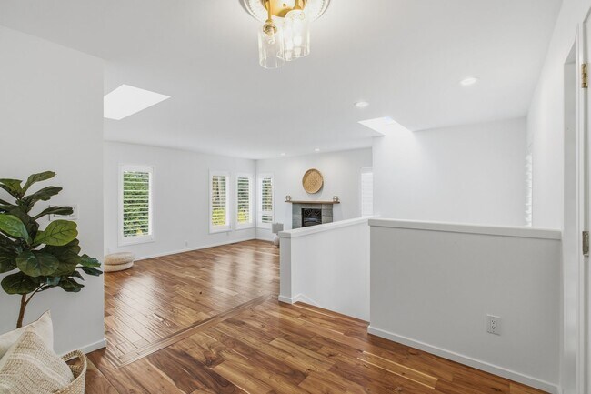 Building Photo - Charming Home in the Heart of Gig Harbor