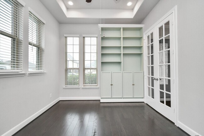 Building Photo - 3510 Harper Ferry Pl
