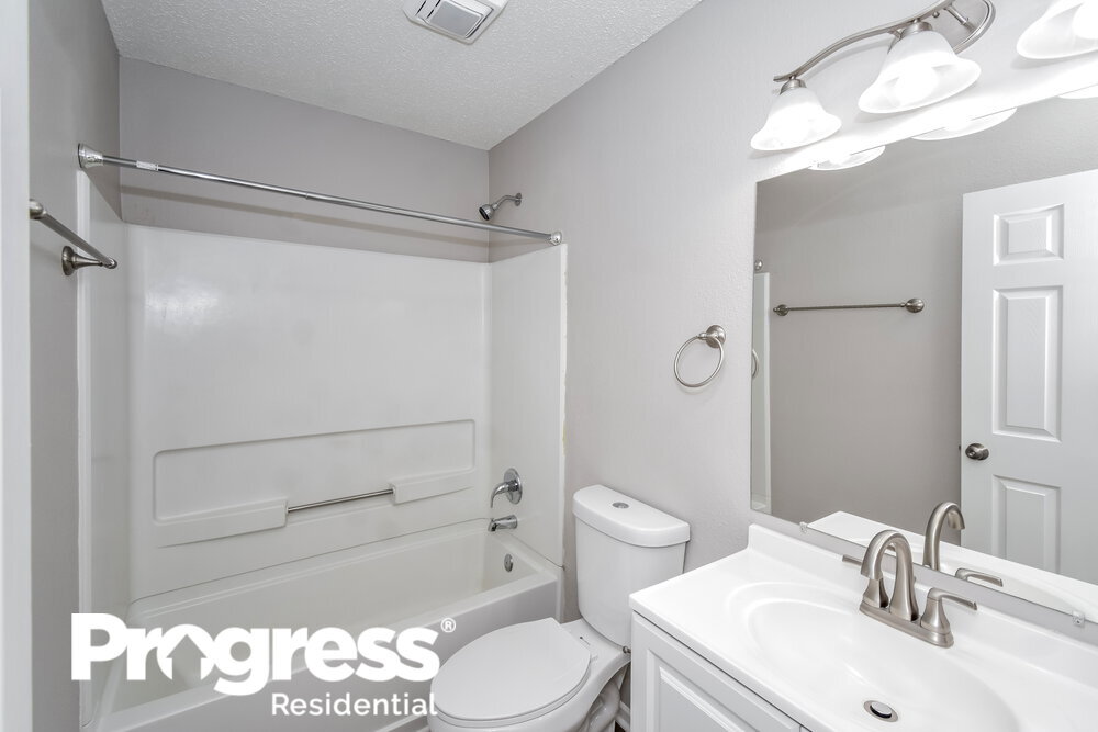 Building Photo - 12432 Bearsdale Dr