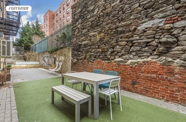 Building Photo - 48 W 138th St