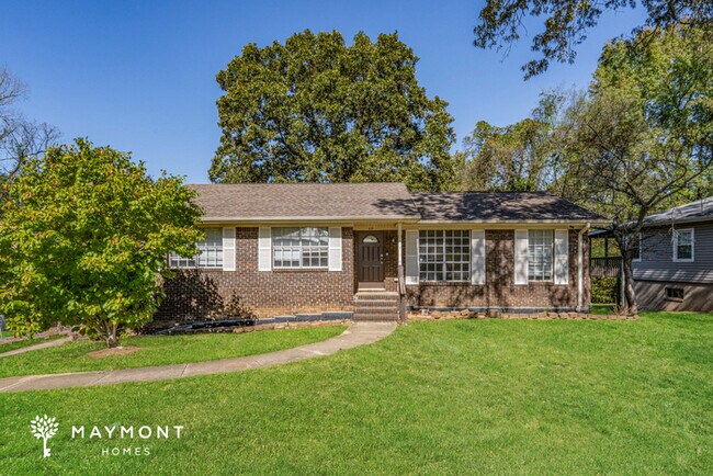 Primary Photo - 216 Park Pl