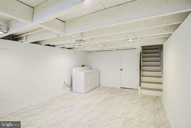 Building Photo - 513 McKean St