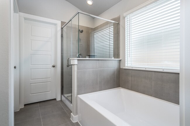 Building Photo - 17877 Stone Ter Ct