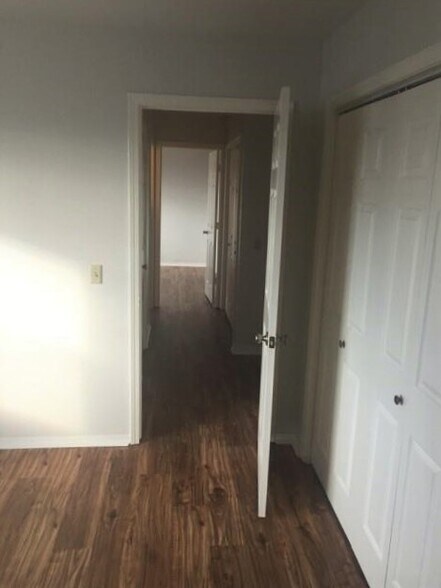 Building Photo - 428 Kays Ln