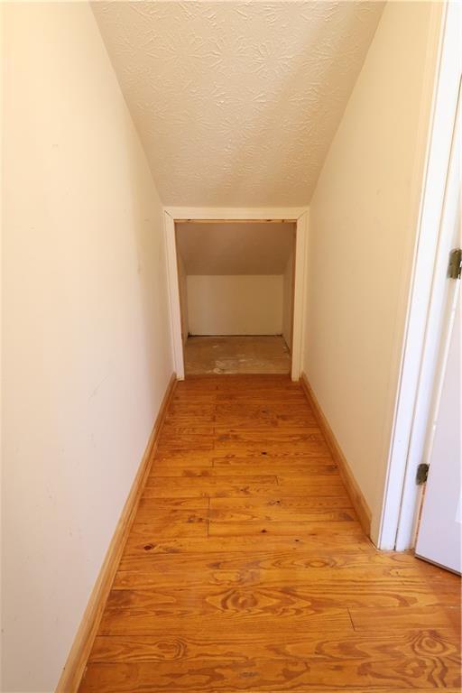 Building Photo - 217 Mountain View St