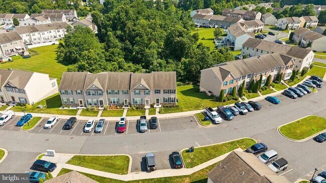 Building Photo - 519 Lothian Way