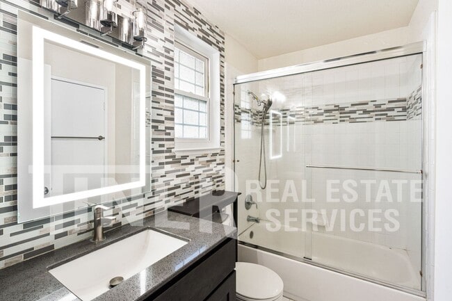 Building Photo - 2 Rio Adelanto Ct