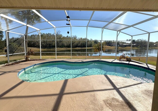 Building Photo - Coming Soon, 4 Bedroom, 2.5 bath Pool Home - Hunter's Creek!