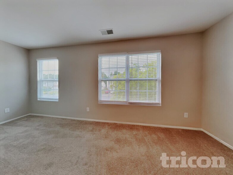 Building Photo - 4582 Brimmer Pl Dr