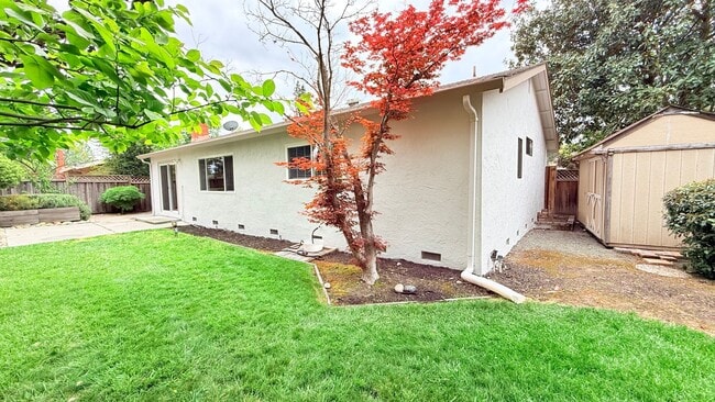 Building Photo - Charming 3BD/2BA, Single-Story, Ranch-Style Home in Broadmoor Area of San Ramon- Available NOW!