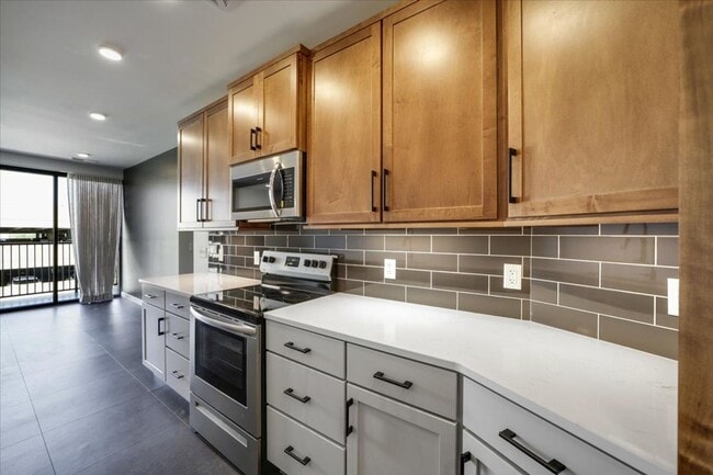 Interior Photo - 201 E. Front