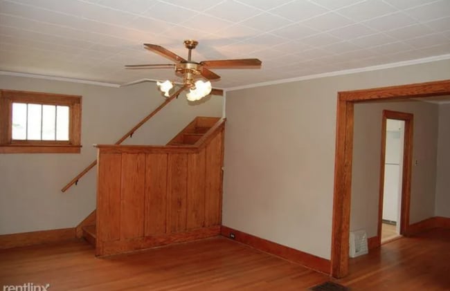 Building Photo - 825 Sylvan-825SYL