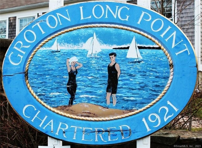 Building Photo - 106 E Shore Ave