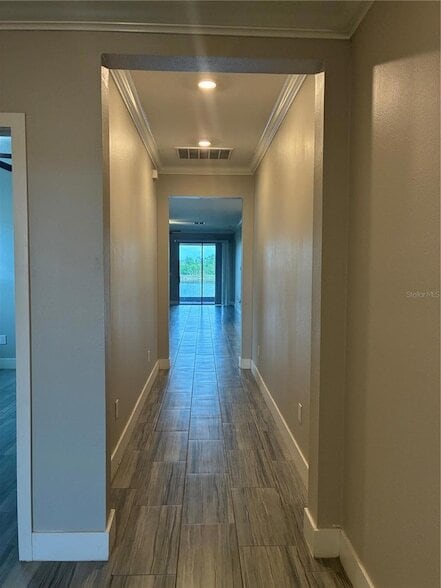 Building Photo - 9766 Campanula Ct