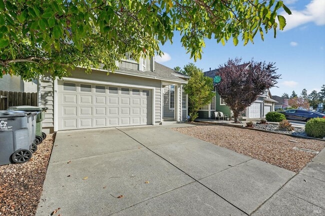 Building Photo - 206 Bridgewater Cir