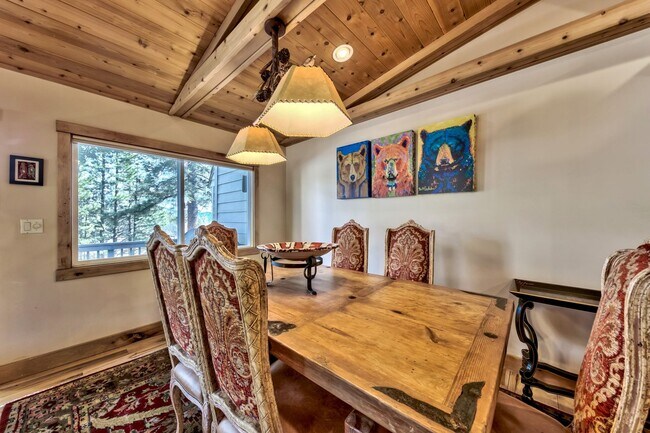Building Photo - Monthly Summer/Winter Rental