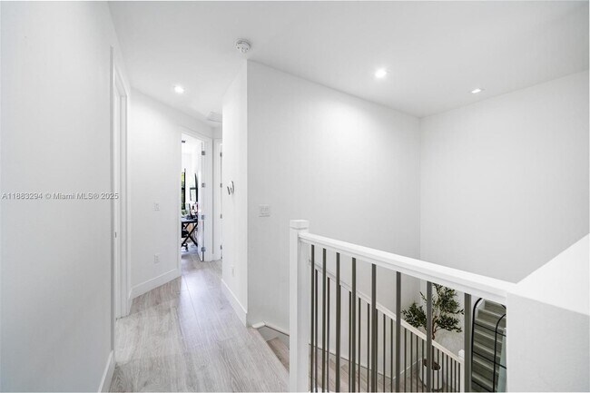 Building Photo - 4408 NW 80th Ave