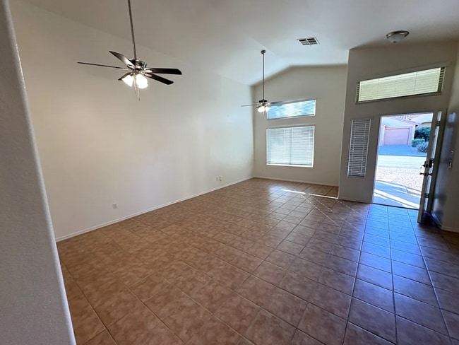 Primary Photo - 16146 N 157th Dr