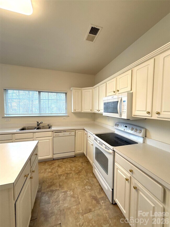 Building Photo - 2618 Hartley Hills Dr