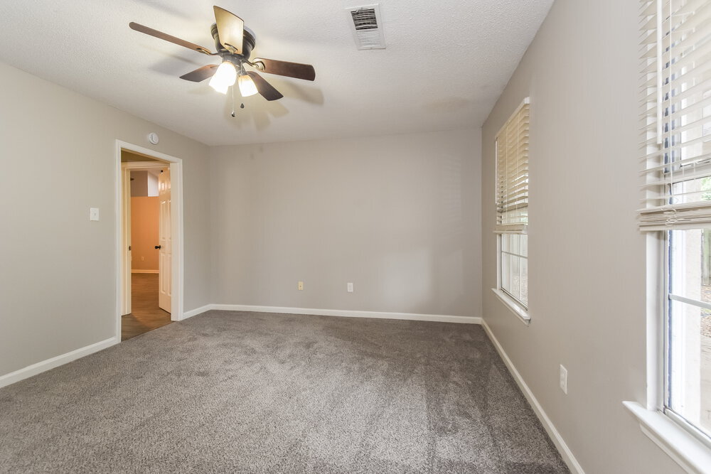 Building Photo - 7189 Atterbury Cir W