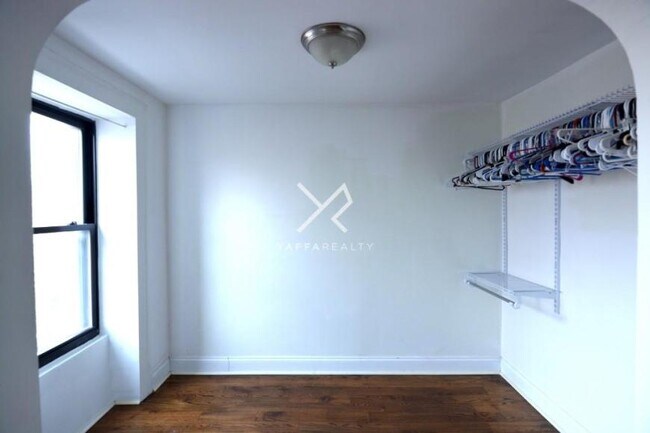 Building Photo - 1 bedroom in BROOKLYN NY 11216