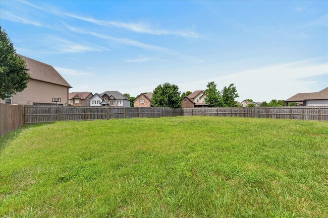 Building Photo - 3710 Windhaven Ct