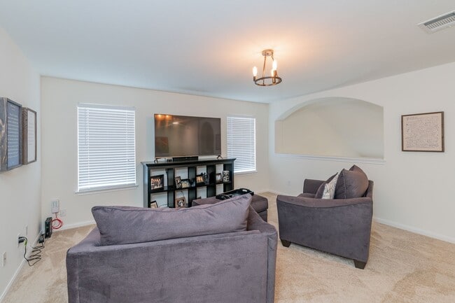 Building Photo - 4004 Rocky Shore Ln