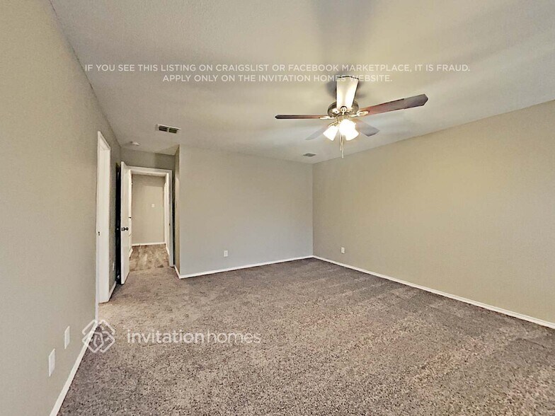 Building Photo - 12700 Ocean Spray Dr