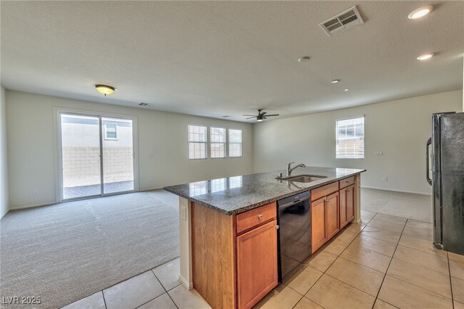 Building Photo - 156 Fulgora St