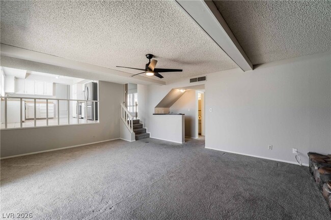 Building Photo - 8705 Isola Dr