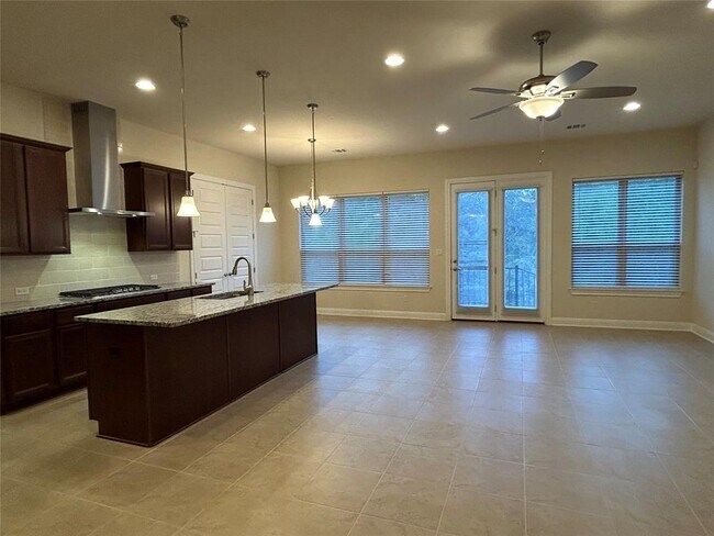 Building Photo - 3750 E Palm Valley Blvd