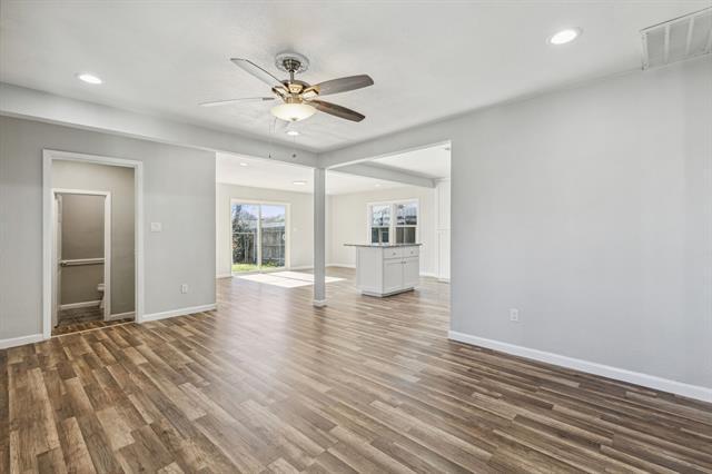 Building Photo - 4701 Calmont Ave