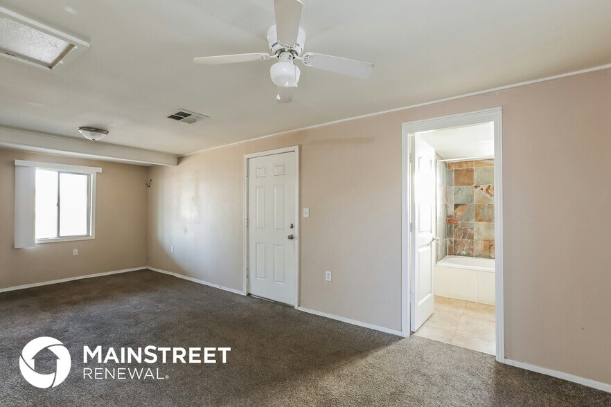 Building Photo - 1811 W Mohave St