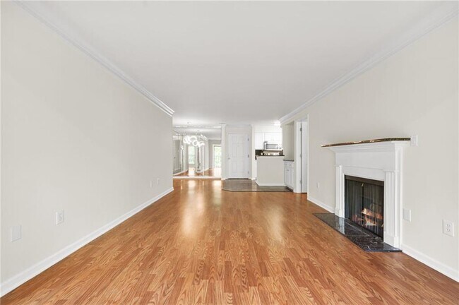 Building Photo - 23203 Plantation Dr NE