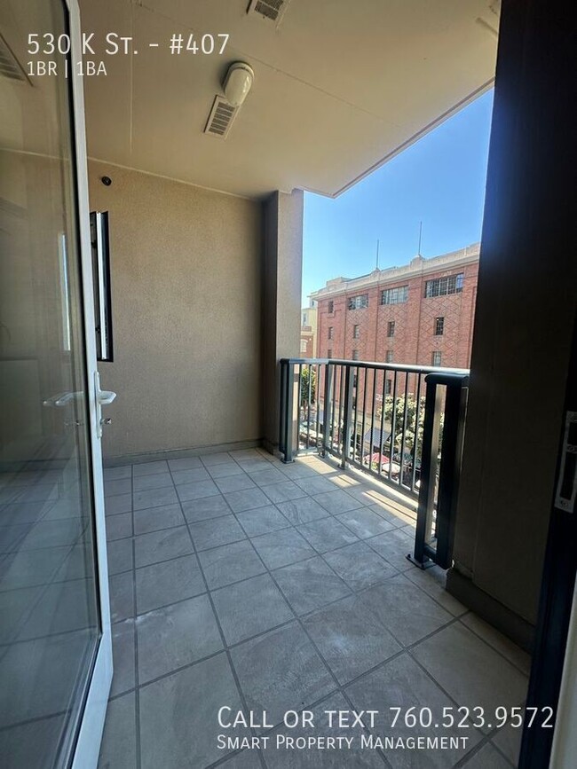 Building Photo - Completely Remodeled Gorgeous Gaslamp Cond...